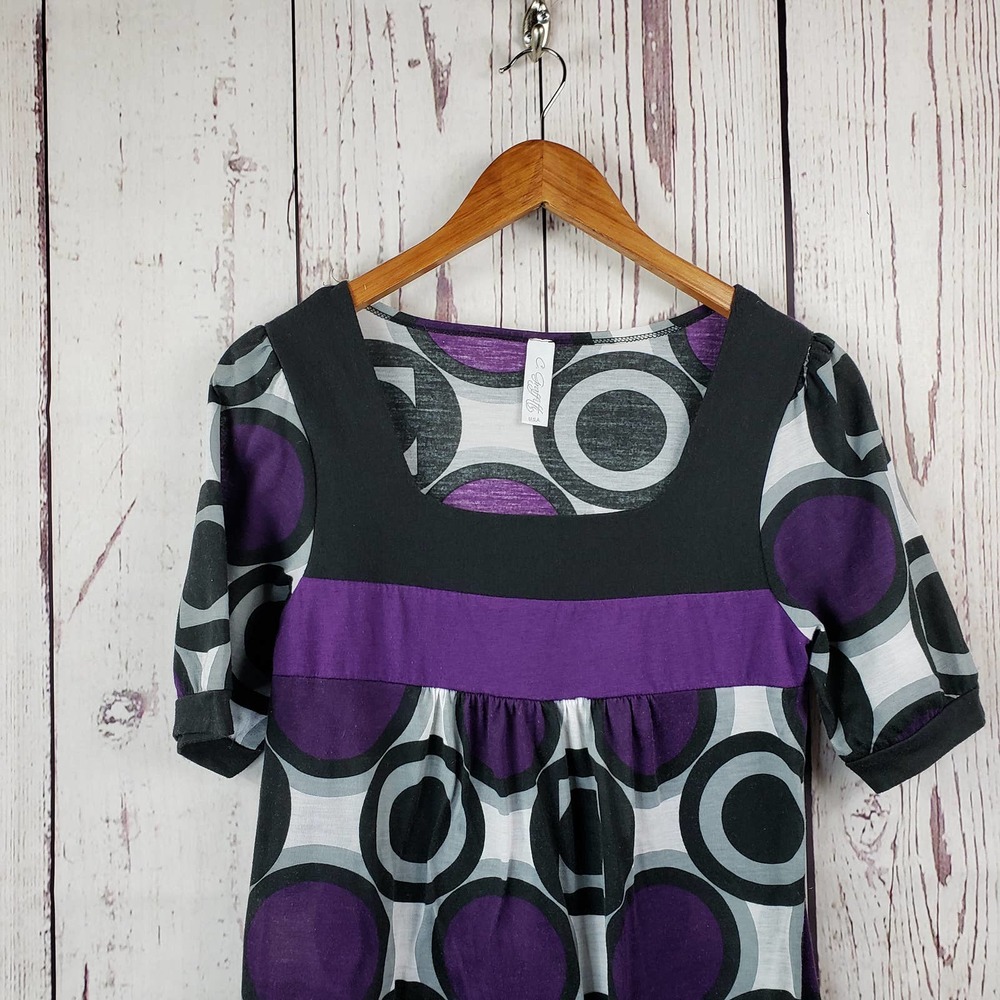 C. Graffitti Dress Womens Size Small Pullover Boat Neck Short Sleeve Purple